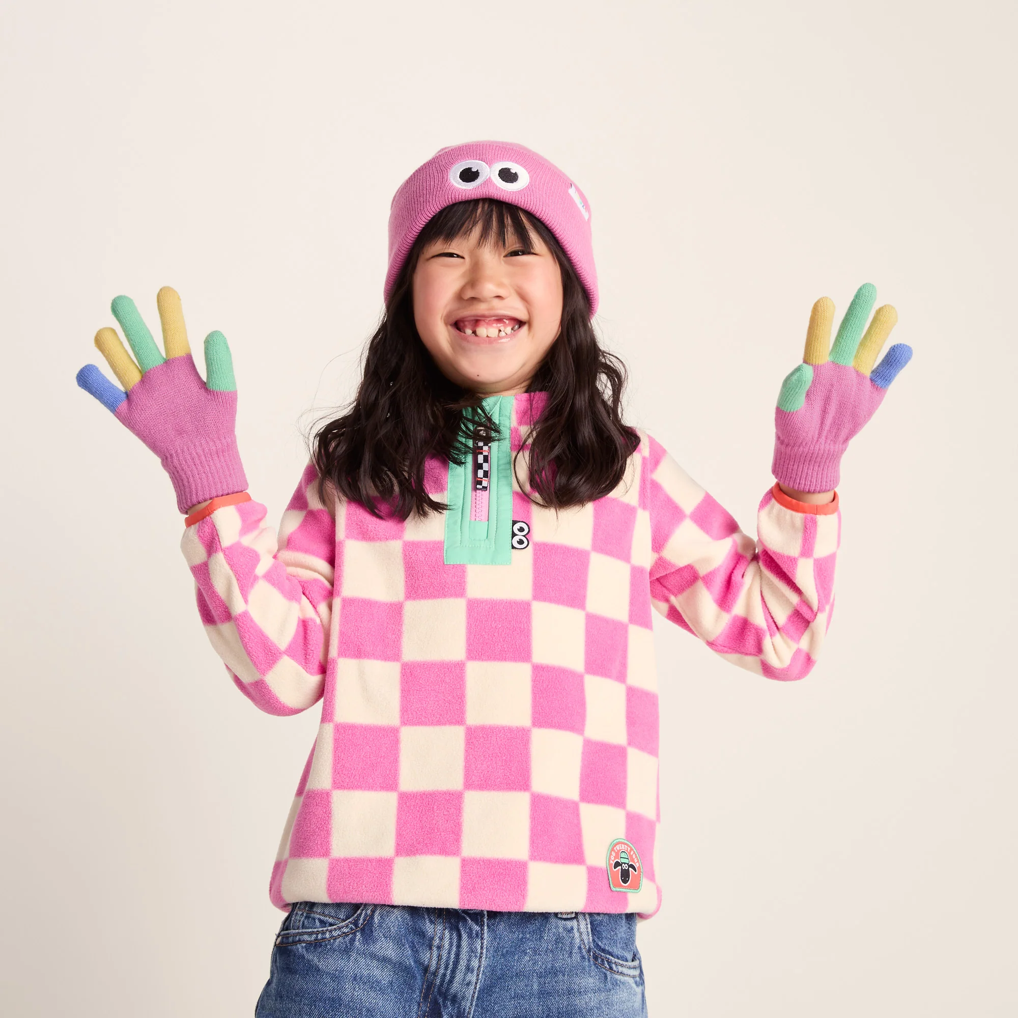 Adal Kids Shaun the Sheep Knit Gloves - Piglet Pink - Image 2