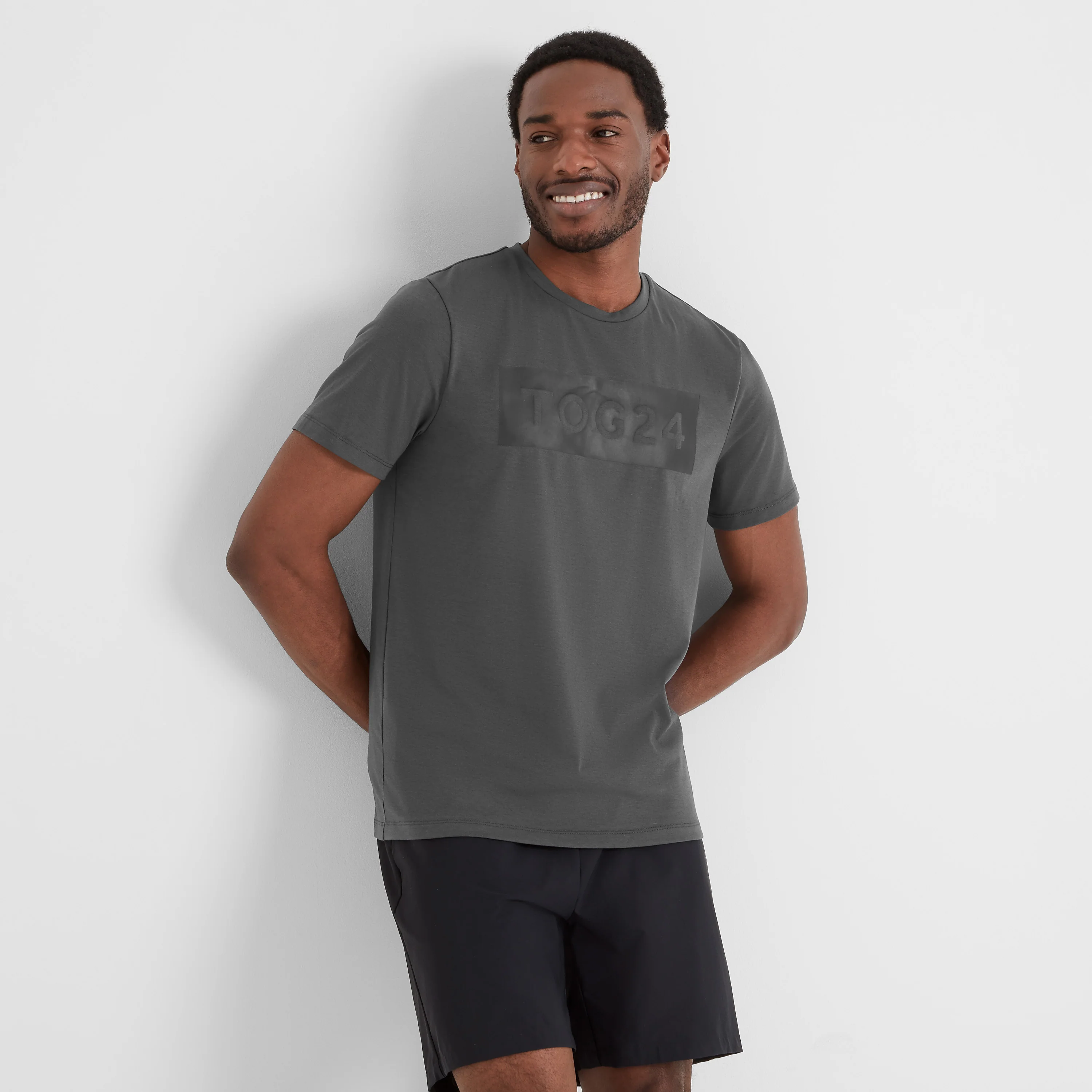 Airwell Mens Performance T-Shirt - Soot Grey - Image 4