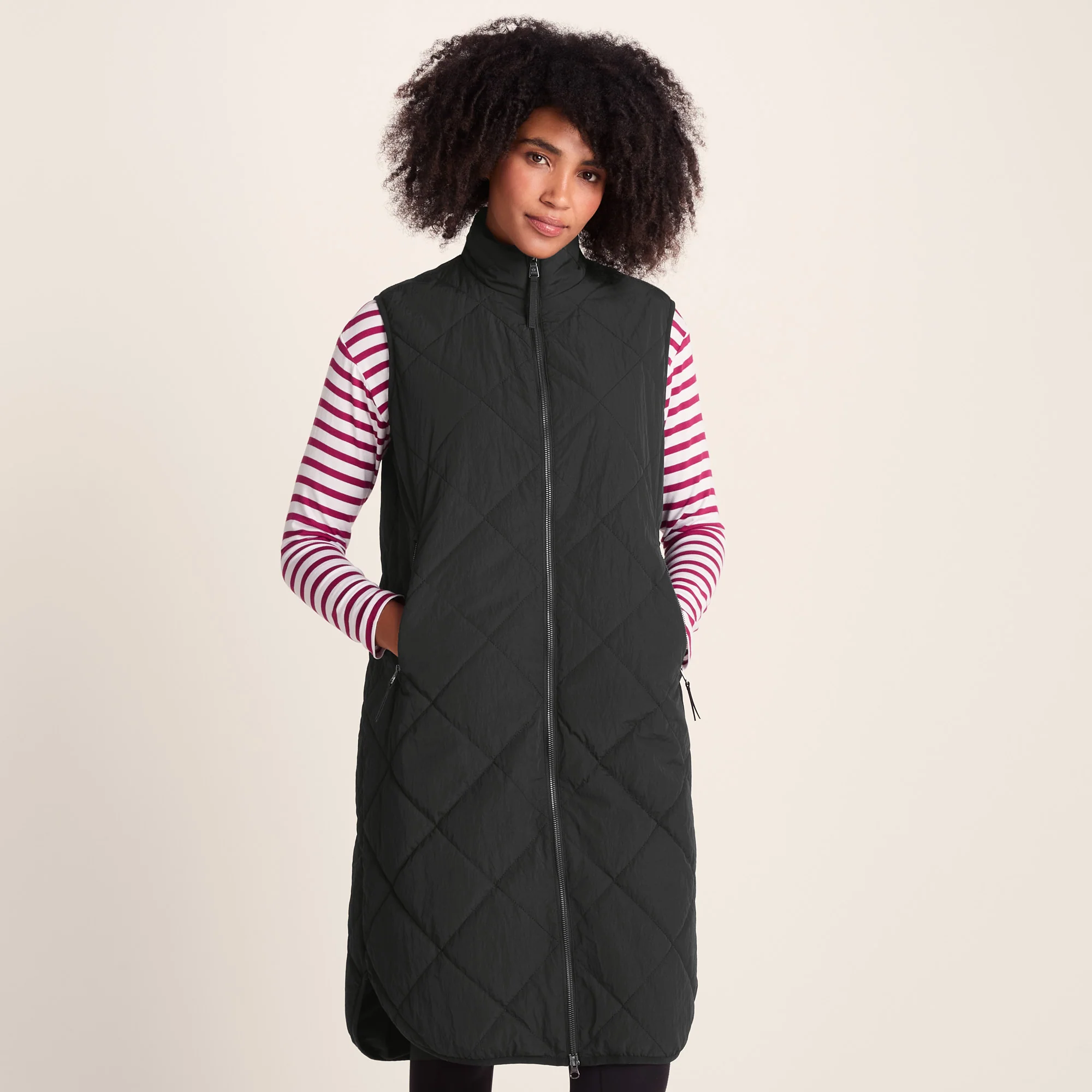 Anda Womens Shower Resistant Insulated Gilet - Black