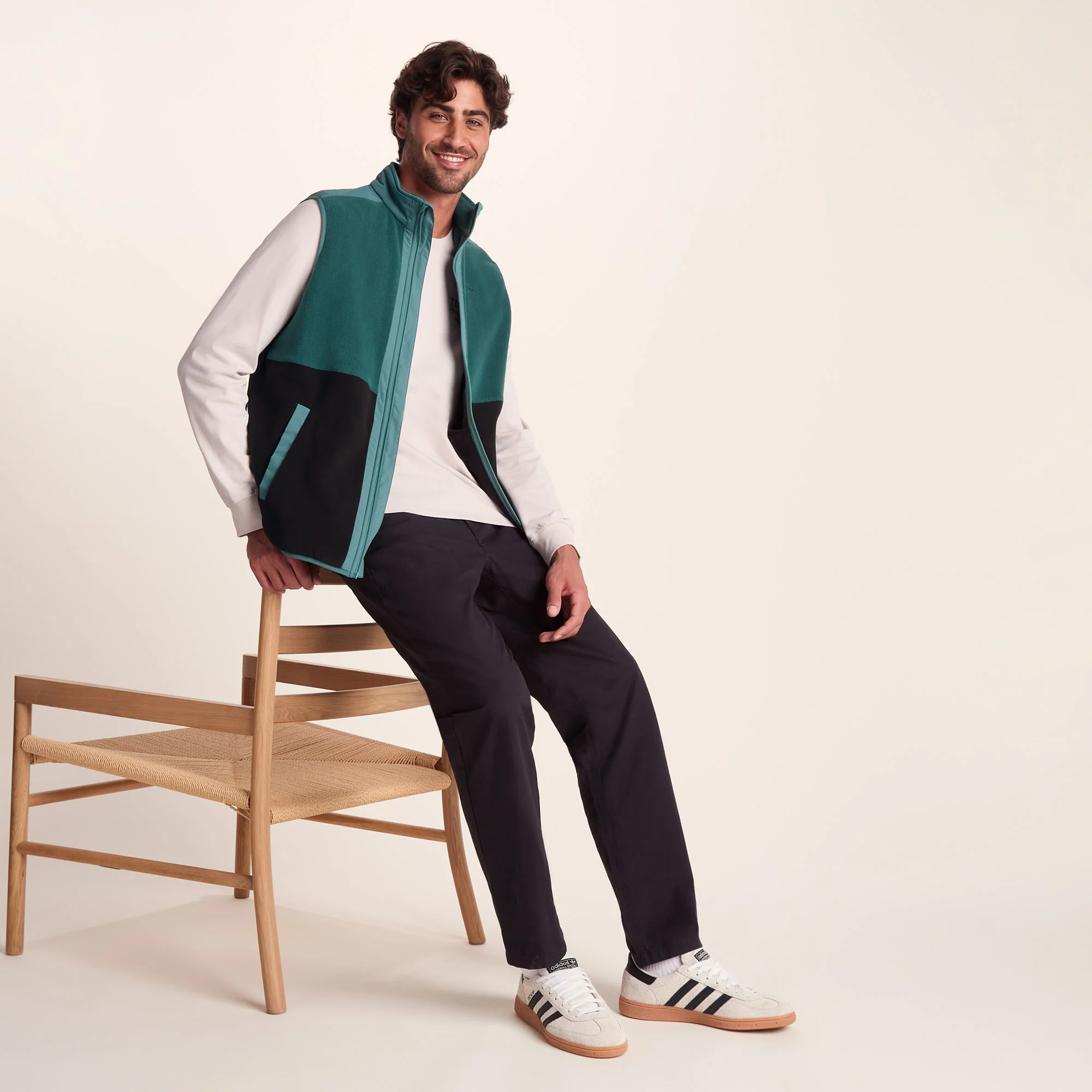 Boltby Mens Relaxed Fit Microfleece Gilet - Hydro Blue/Black - Image 6