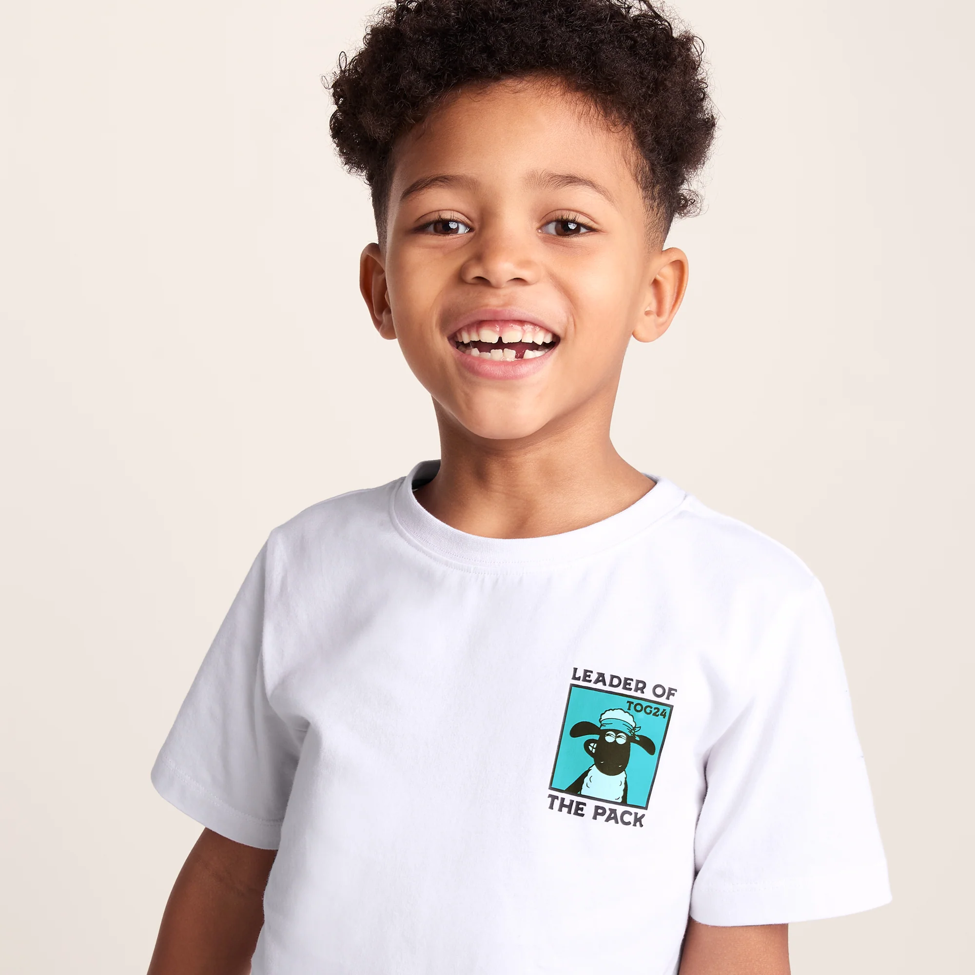 Cameroon Kids Shaun the Sheep T-Shirt - Optic White/Spearmint Green - Image 5