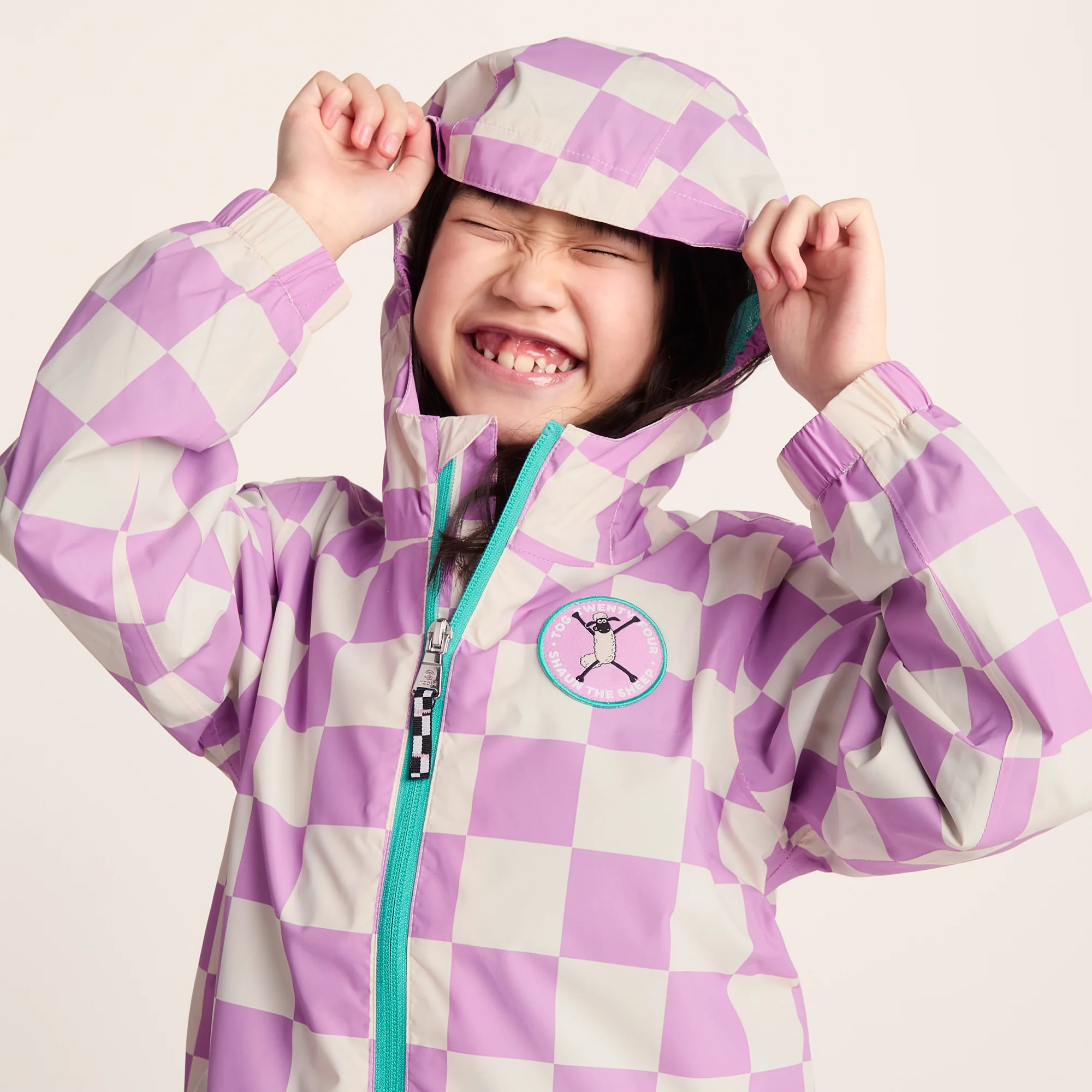 Cohampshire Kids Shaun the Sheep Waterproof Jacket - Lilac Haze/White Checkerboard - Image 9