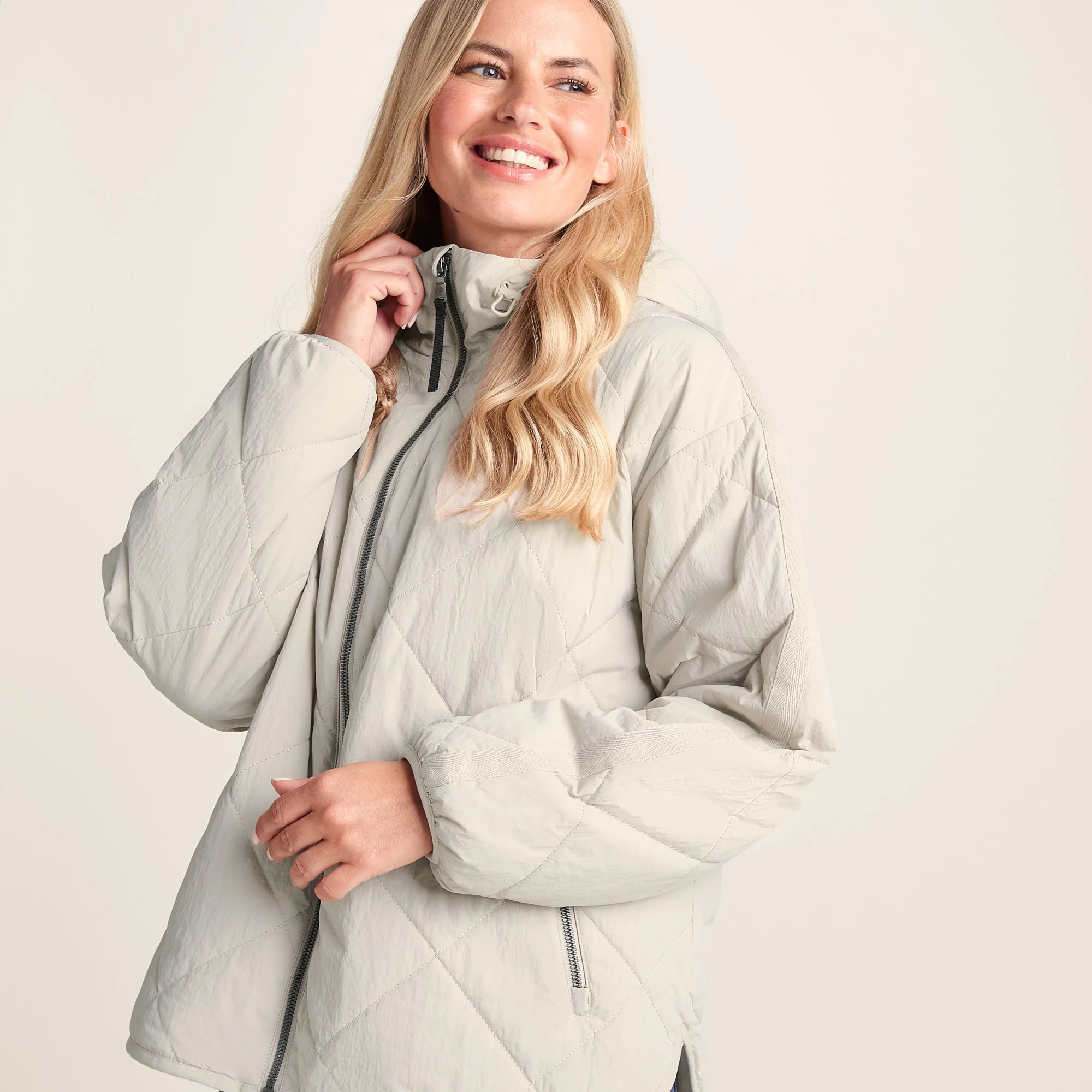 Corlae Womens Oversized Shower Resistant Insulated Jacket - Warm Cloud - Image 6