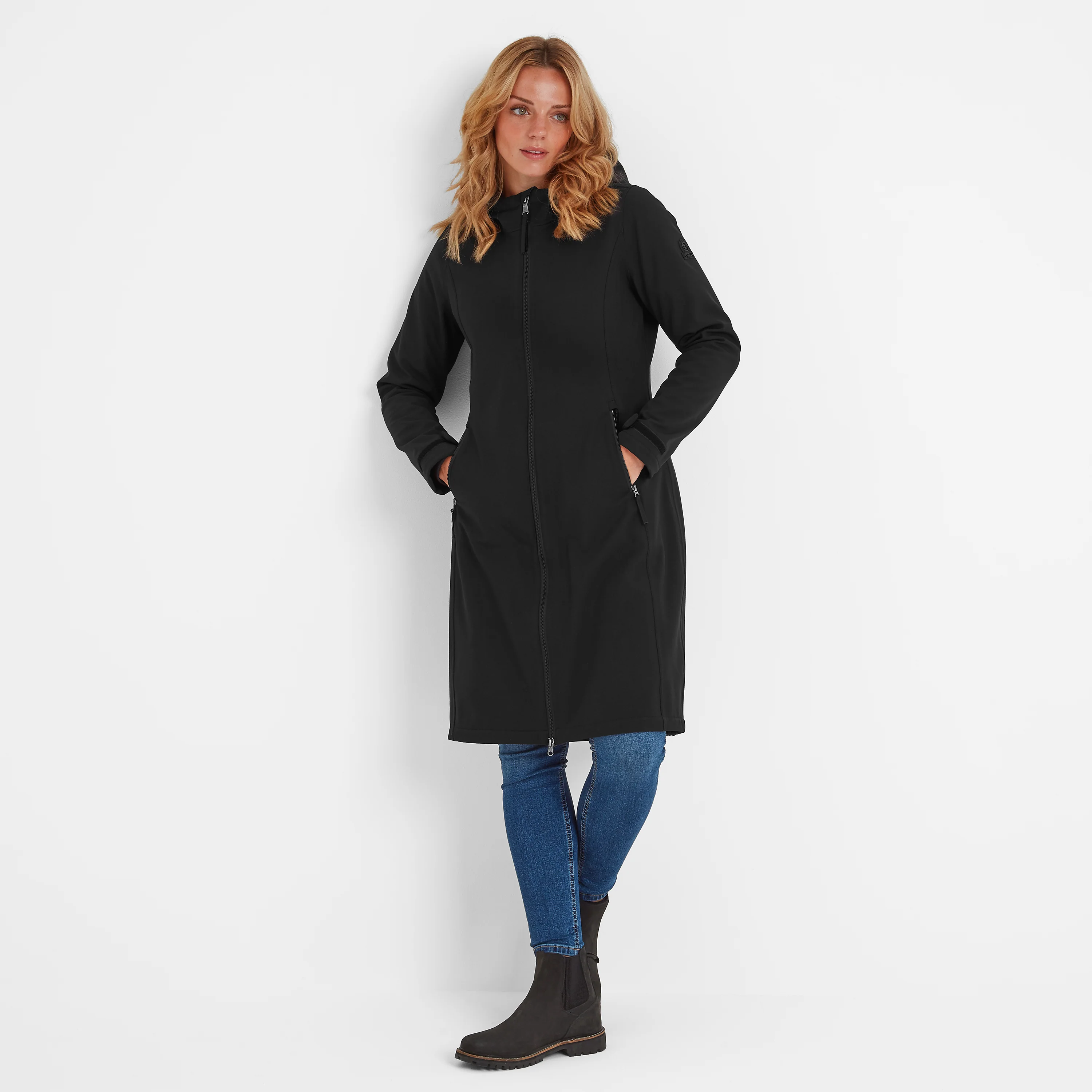 Enya Womens Longline Waterproof Softshell Jacket - Black - Image 2