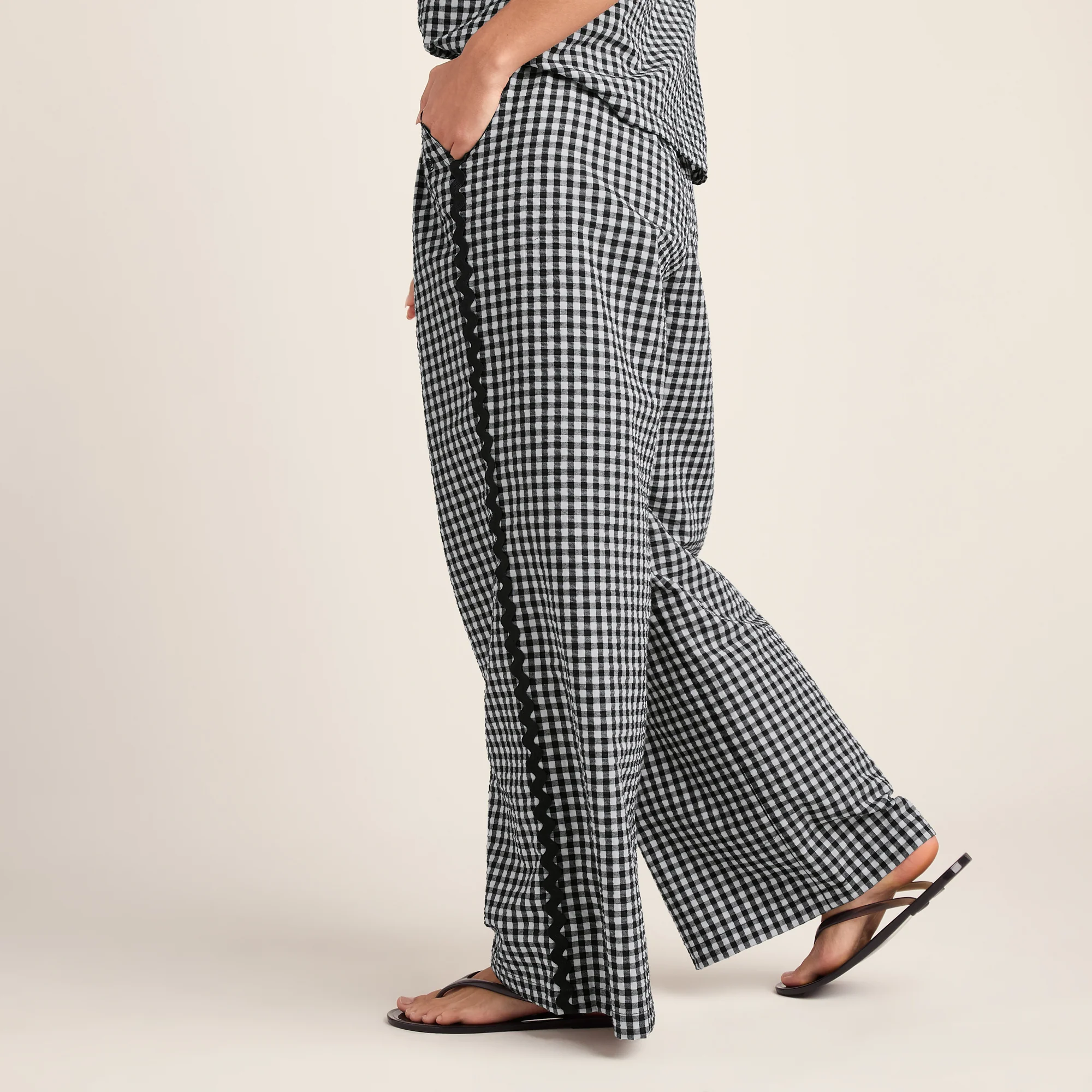 Fearne Womens Gingham Trousers - Black Check - Image 5
