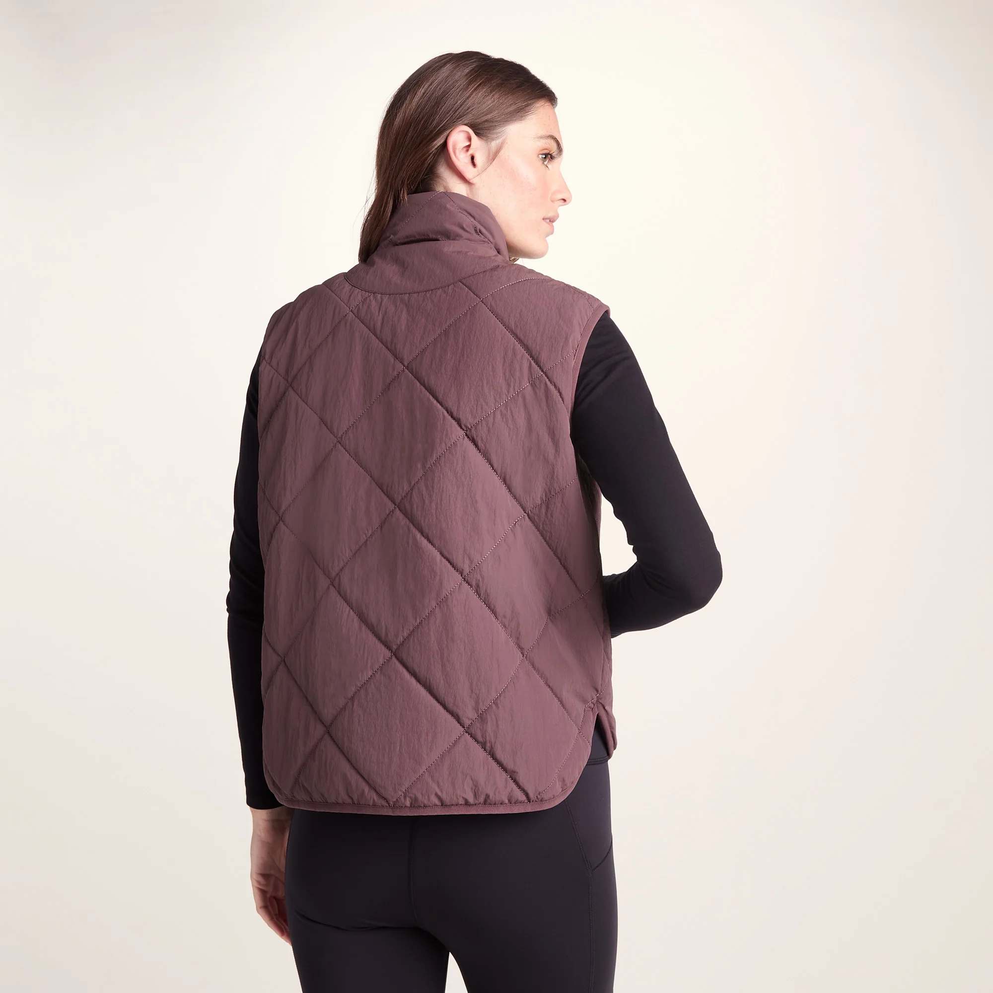 Juni Womens Relaxed Fit Shower Resistant Insulated Gilet - Dark Mauve - Image 4