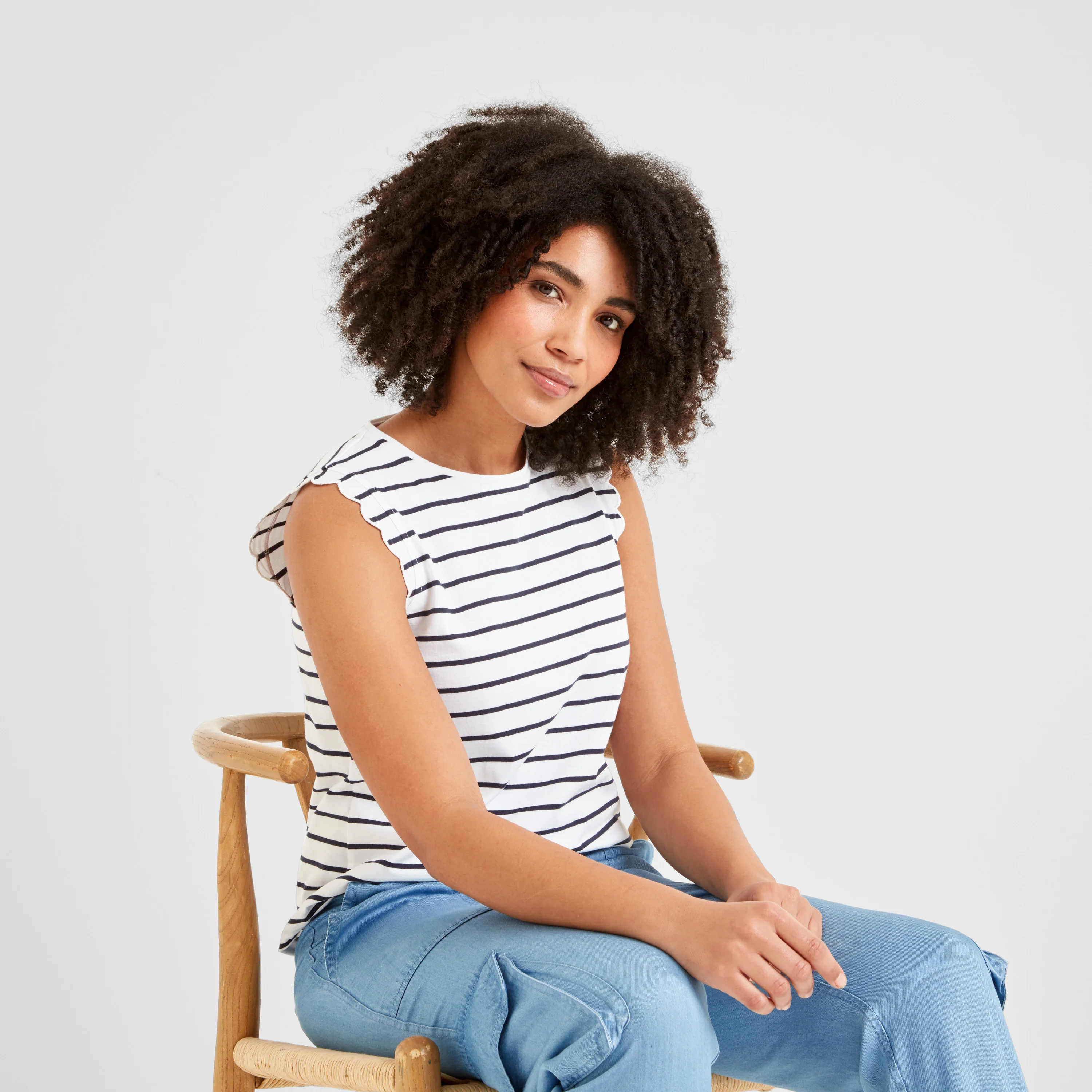 Katie Womens 100% Cotton Supersoft Vest - Optic White/Dk Indigo - Image 4