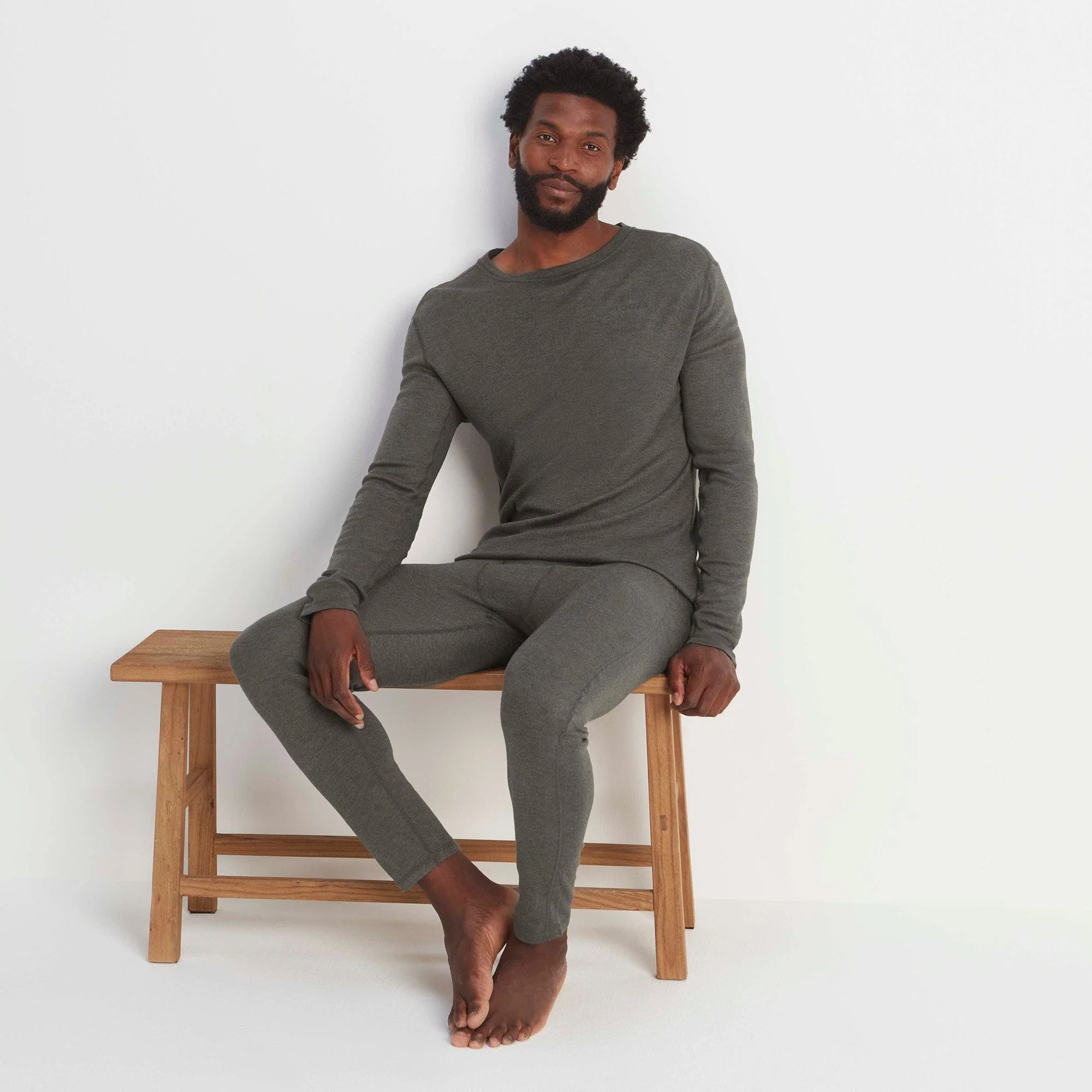 Meru Mens Cashmere Touch Base Layer Crew Neck - Dark Grey Marl - Image 7