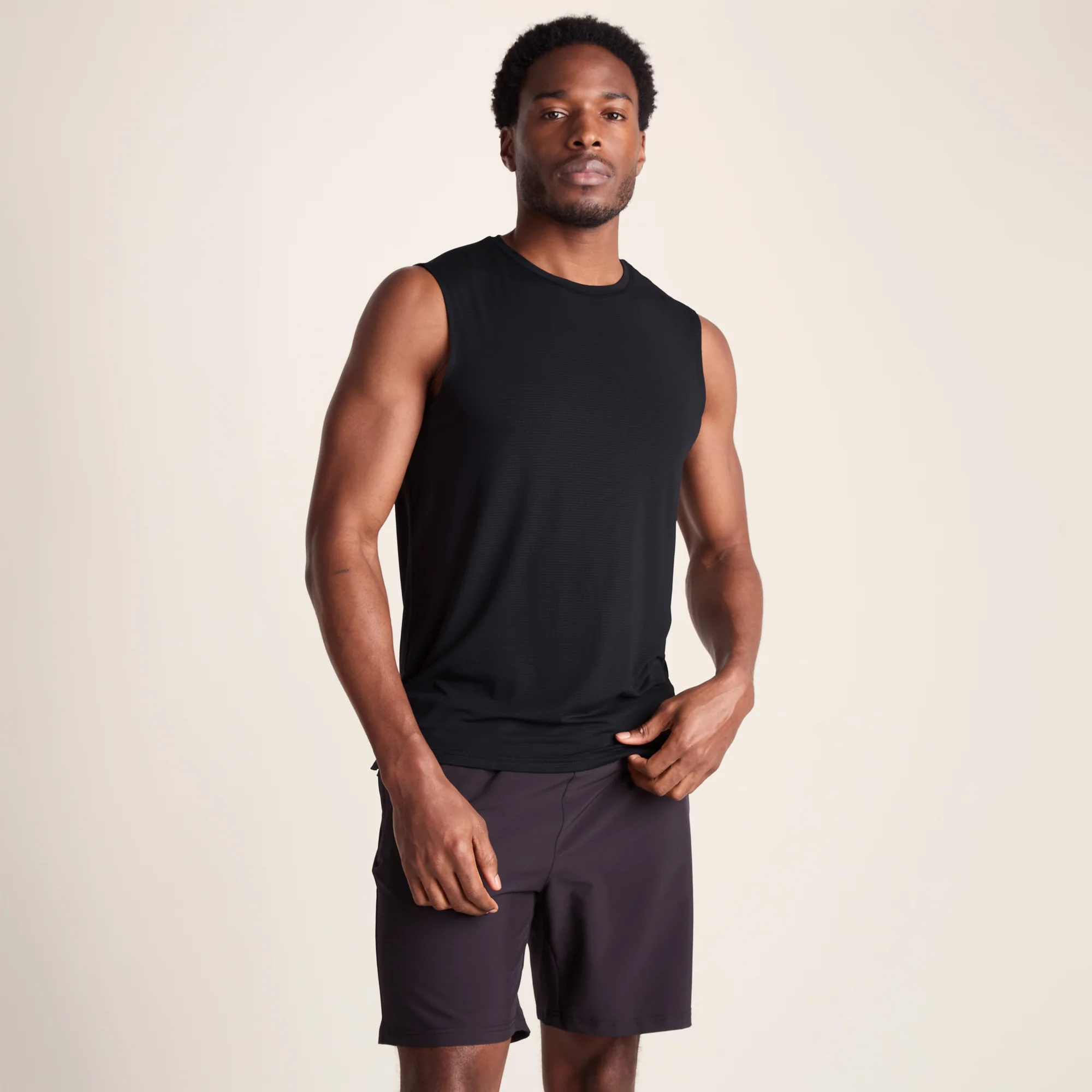 Rocco Mens Performance Vest - Black - Image 2