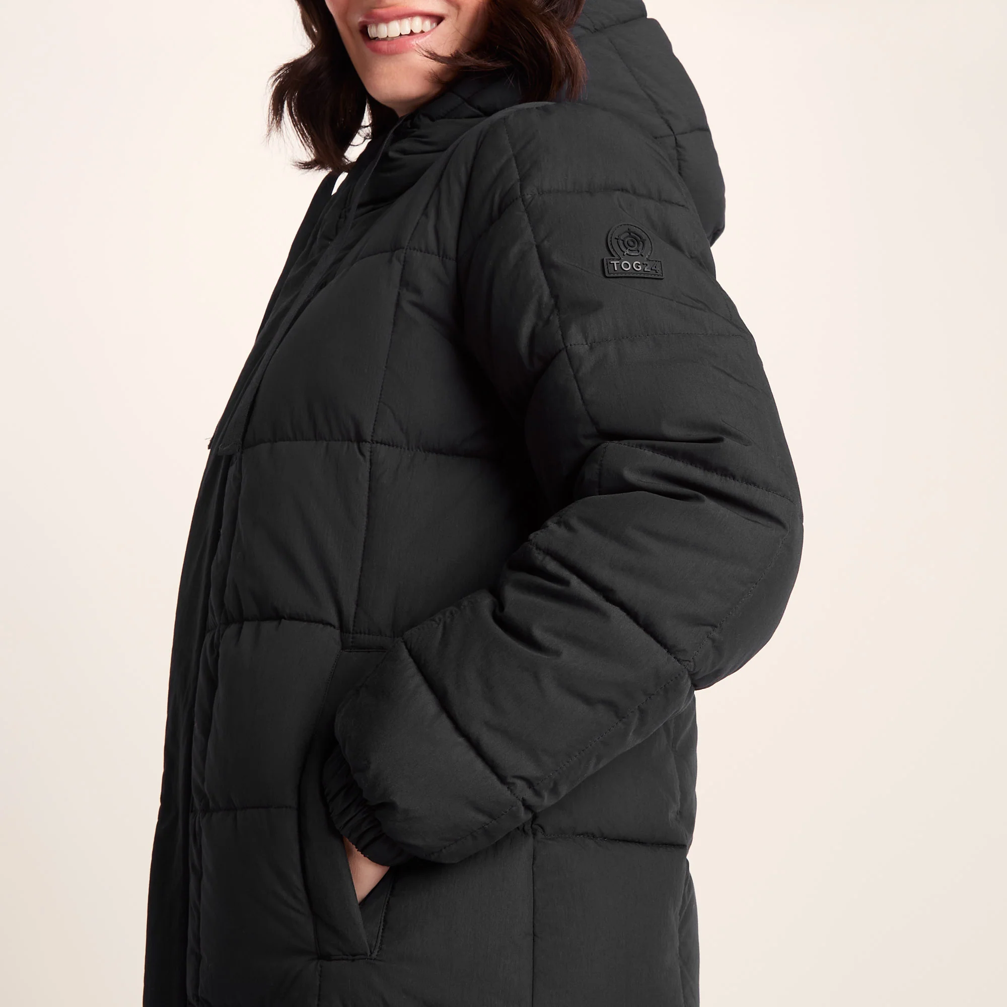 Saga Womens Long Shower Resistant Insulated Jacket - Black - Image 5