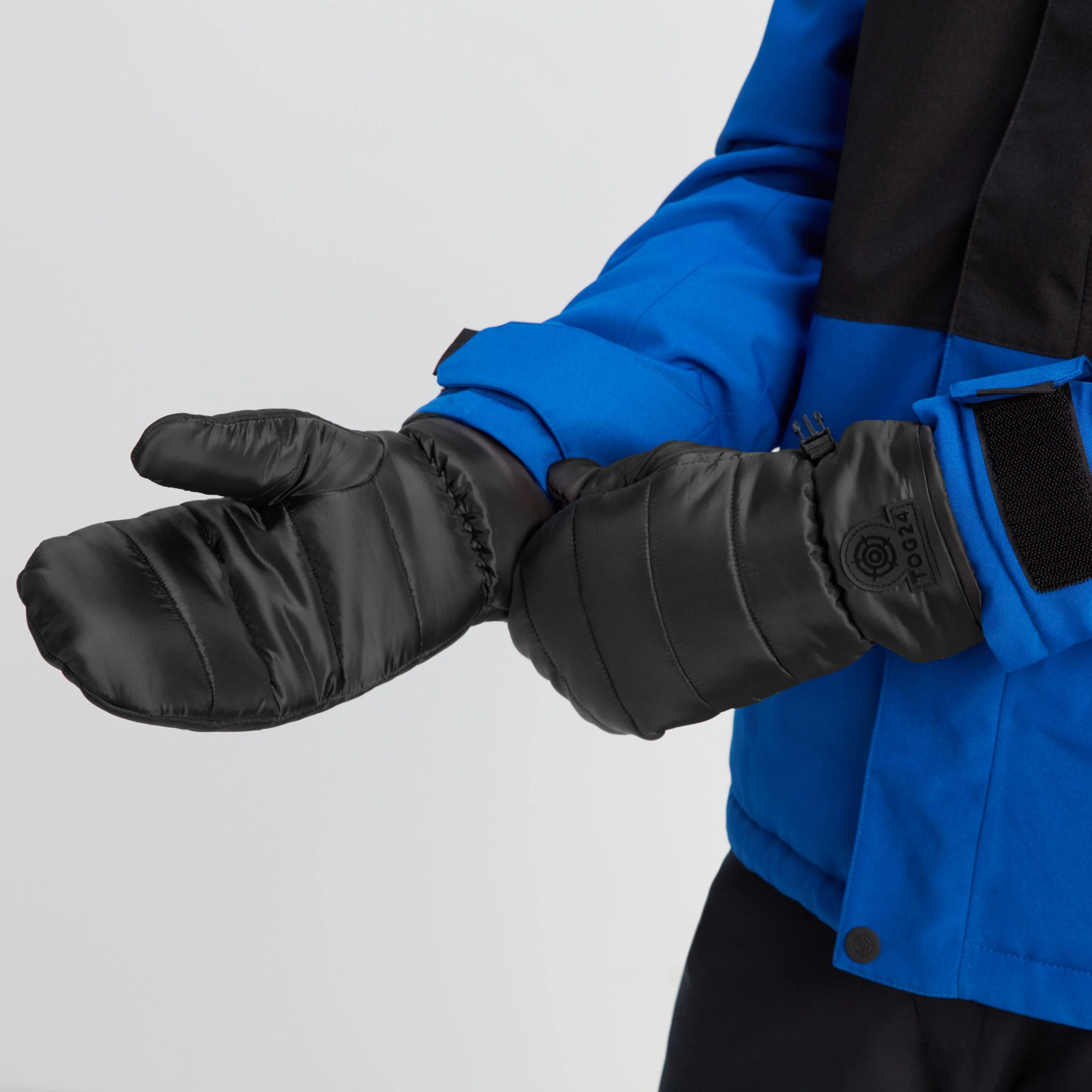 Sleet Mittens - Black - Image 4