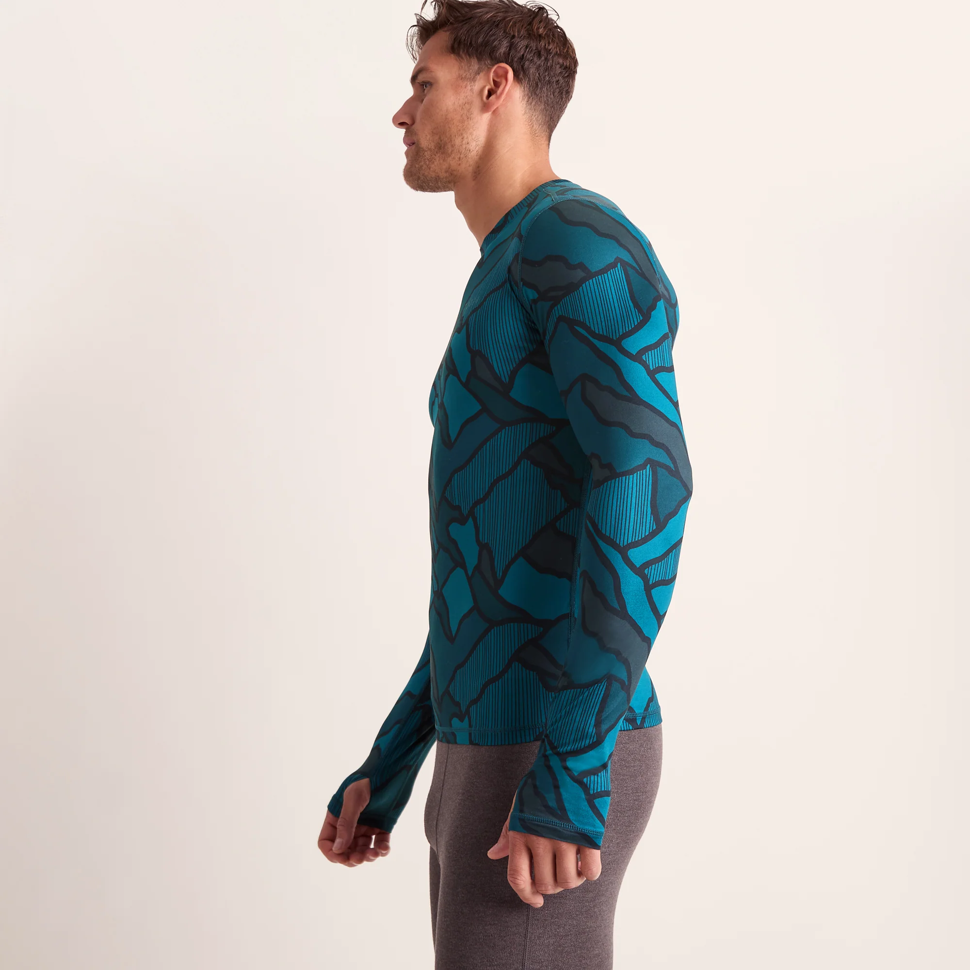 Snowdon Mens Thermal Crew Neck Base Layer - Dark Turquoise Abstract Mountain Print - Image 4