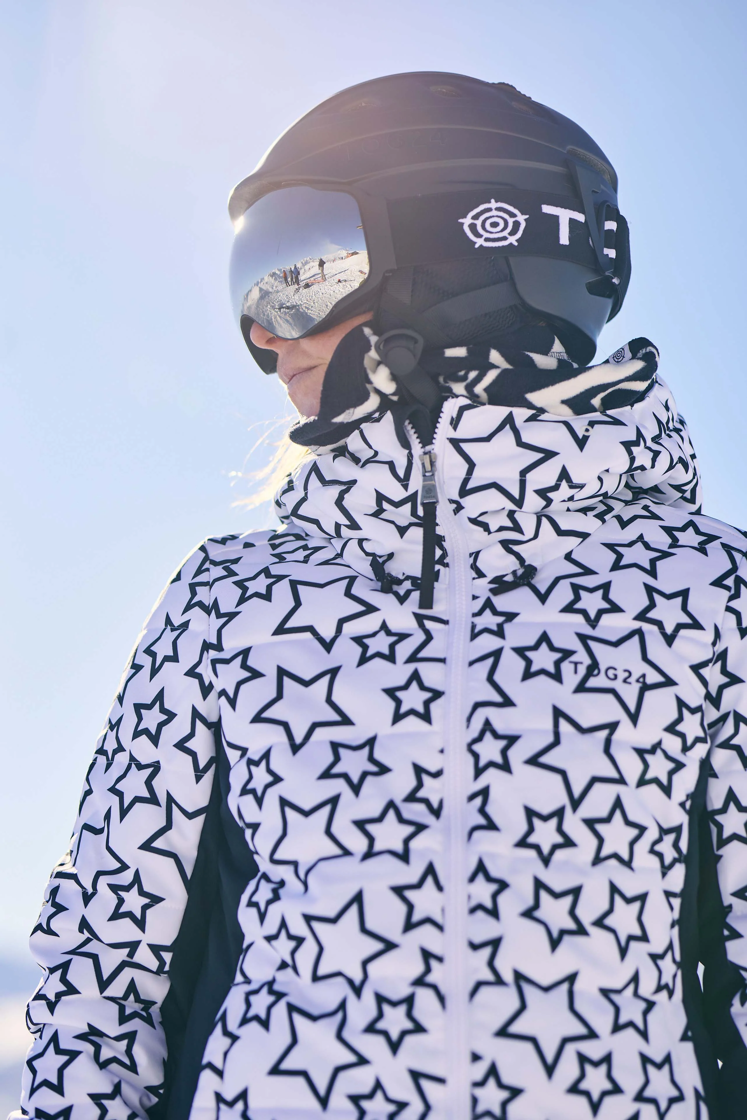 Vermont Womens Ski Jacket - Black/Optic White Outline Star - Image 10